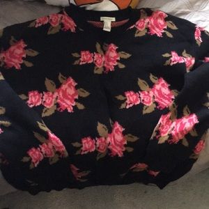 Forever 21 top with rose slightly new